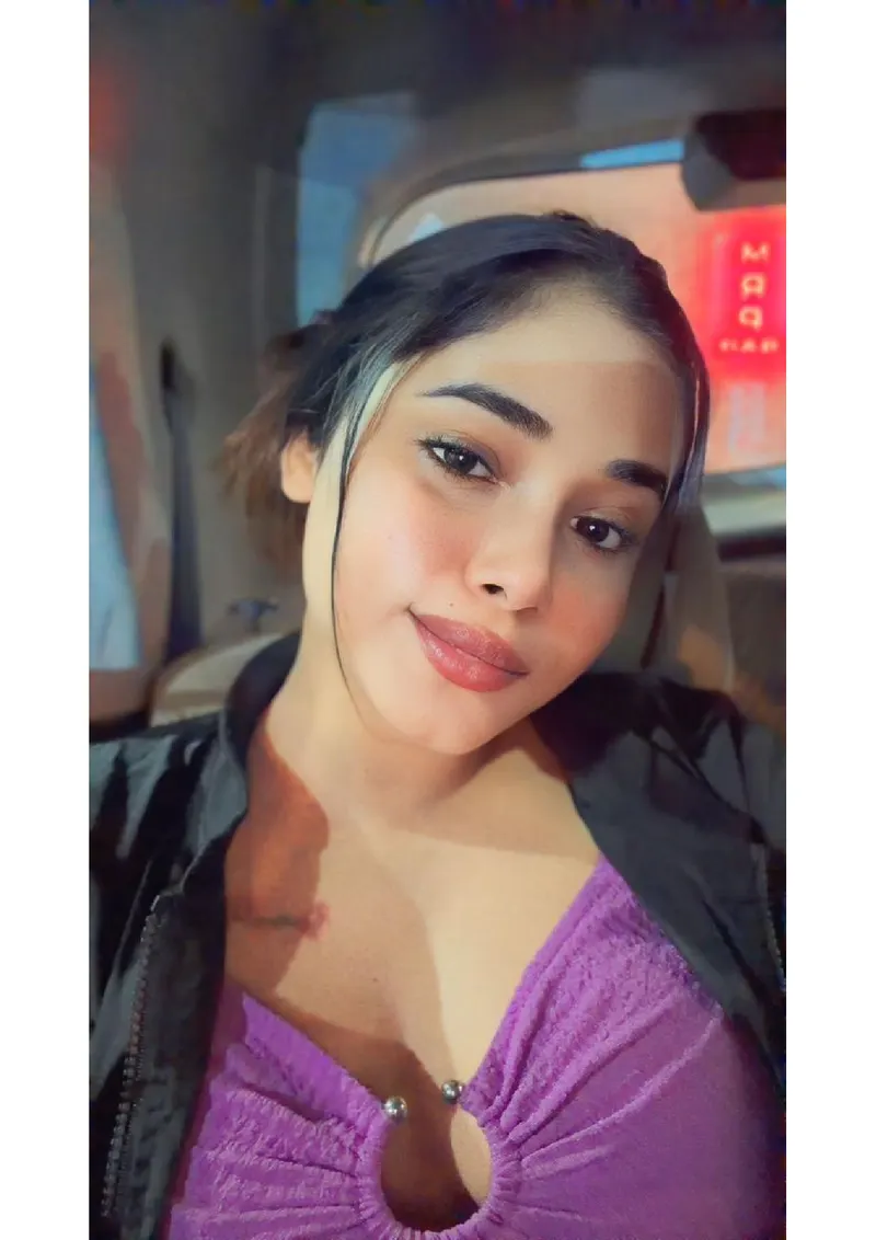Companion 12 — Russian Beauty · Hebbal